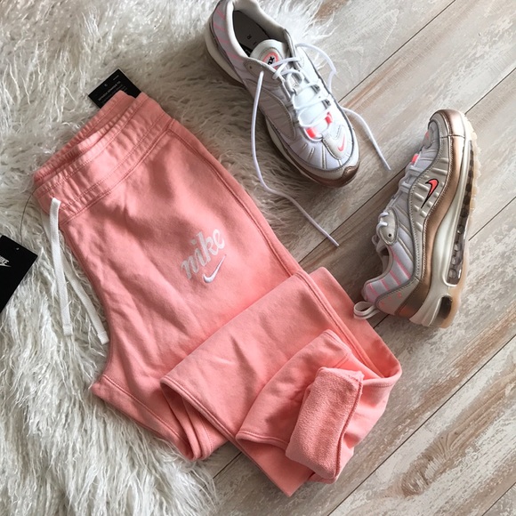 NWT Nike Sportswear Pants - Picture 8 of 8